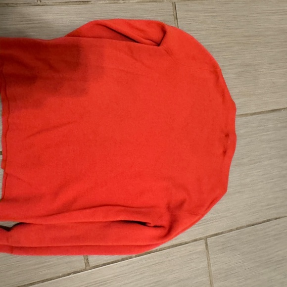 J. Crew Vibrant Coral Crew Neck Sweater - Picture 4 of 4